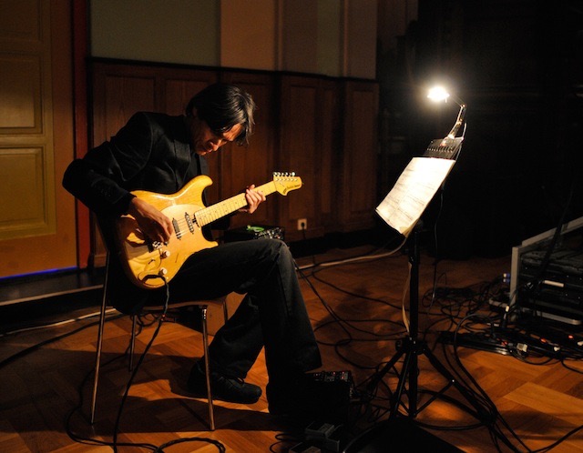 Olaf Tarenskeen - electric guitar in Seeds of Stucture | Sternenrest